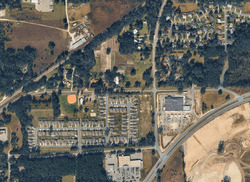 Pre-foreclosure in  NW 8th Pl Newberry, FL 32669