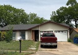 Pre-foreclosure in  ECHO LN Austin, TX 78745