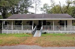Pre-foreclosure in  Juniper Ave Satsuma, AL 36572