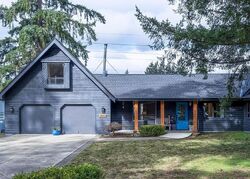 Pre-foreclosure in  74th Ave E Puyallup, WA 98375