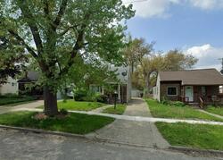 Pre-foreclosure in  Berwick Blvd Pontiac, MI 48341