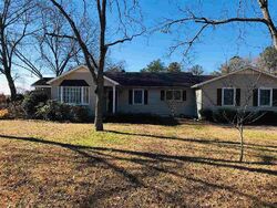 Pre-foreclosure in  Highway 341 Kershaw, SC 29067