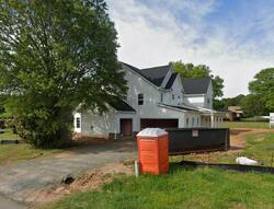 Pre-foreclosure in  Cramur Dr Huntersville, NC 28078