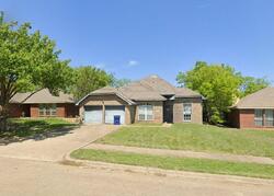  Craddock Dr, Red Oak TX