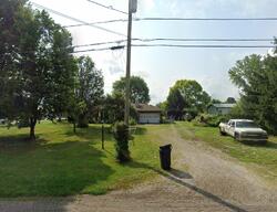 Pre-foreclosure in  New Delaware Rd Mount Vernon, OH 43050