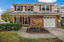 Pre-foreclosure in  Calderwood Ln Mount Laurel, NJ 08054