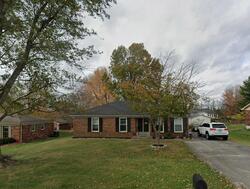 Pre-foreclosure in  Gina Dr Shelbyville, KY 40065