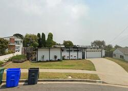 Pre-foreclosure in  Harborview Ln Carlsbad, CA 92008