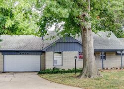 Pre-foreclosure in  Allen Ct Bartlesville, OK 74006