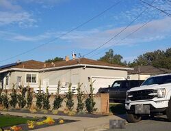Pre-foreclosure in  Vista Way Chula Vista, CA 91910