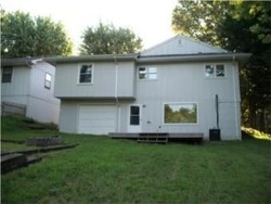 Pre-foreclosure in  N Lister Ave Kansas City, MO 64117