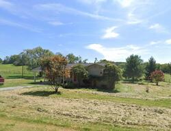 Pre-foreclosure in  Chip Ridge Rd Abingdon, VA 24210