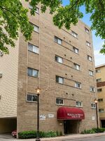 Pre-foreclosure in  Washington St  Forest Park, IL 60130