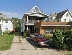 Pre-foreclosure in  Pearl Rd Cleveland, OH 44109