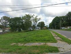 Pre-foreclosure in  E Avondale Ave Youngstown, OH 44507