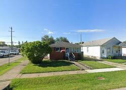 Pre-foreclosure in  Vermander Ave Clinton Township, MI 48035