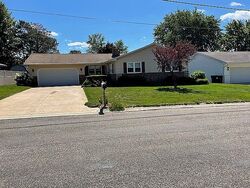 Pre-foreclosure in  Princeville Ave Princeville, IL 61559