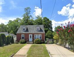  Sunset Ave, Wyandanch NY