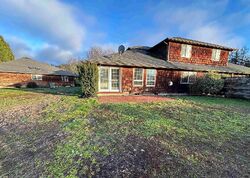 Pre-foreclosure in  Link Ct S Salem, OR 97302