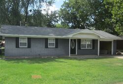  Nw 10th St, Stigler OK