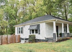  Margaret St, Easley SC