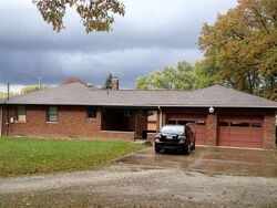 Pre-foreclosure in  Shannon Rd Girard, OH 44420
