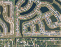 Pre-foreclosure in  Rosemallow Ln Alva, FL 33920