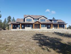 Pre-foreclosure in  E Harvard Vistas Ln Newman Lake, WA 99025