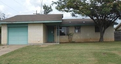 Pre-foreclosure in  SE 40TH ST Lawton, OK 73501