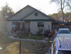 Pre-foreclosure in  Lloyd St Fort Walton Beach, FL 32547