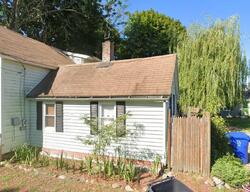 Pre-foreclosure in  Providence Ave Riverside, RI 02915