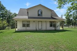 Pre-foreclosure in  Jasons Ct Hockley, TX 77447