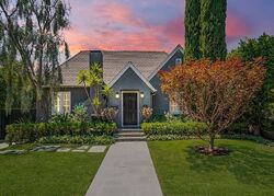 Pre-foreclosure in  N Sierra Bonita Ave Los Angeles, CA 90036