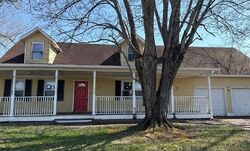 Pre-foreclosure in  Millwood Pl Clarksville, IN 47129