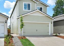 Pre-foreclosure in  Forest Ln Molalla, OR 97038