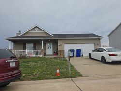 Pre-foreclosure in  Running River Ct Moscow Mills, MO 63362