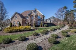 Pre-foreclosure in  Brycewood Ct Burlington, NC 27215