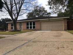Pre-foreclosure in  Pepperrell Place Ct Katy, TX 77493