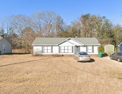 Pre-foreclosure in  Oak Ln Millbrook, AL 36054