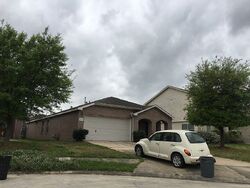 Pre-foreclosure in  Sanders Forest Ct Humble, TX 77338