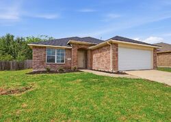 Pre-foreclosure in  Haley Dr Dallas, TX 75253