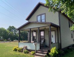  E 5th St, Shawano WI