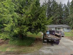 Pre-foreclosure in  61st Street Ct E Tacoma, WA 98443