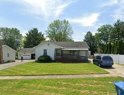 Pre-foreclosure in  Bush St Fremont, OH 43420