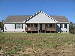 Pre-foreclosure in  Beaumont Rd Rock Spring, GA 30739