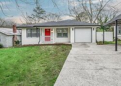 Pre-foreclosure in  Center Hill Ave Nw Atlanta, GA 30318