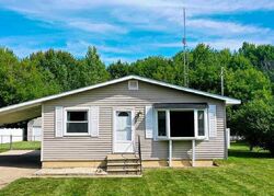 Pre-foreclosure in  HOPKINS RD Flint, MI 48506