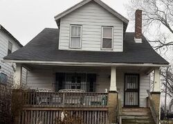 Pre-foreclosure in  E Montana St Highland Park, MI 48203