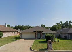 Pre-foreclosure in  Nashville Dr Flint, TX 75762