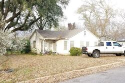Pre-foreclosure in  E DULSE ST Tyler, TX 75701